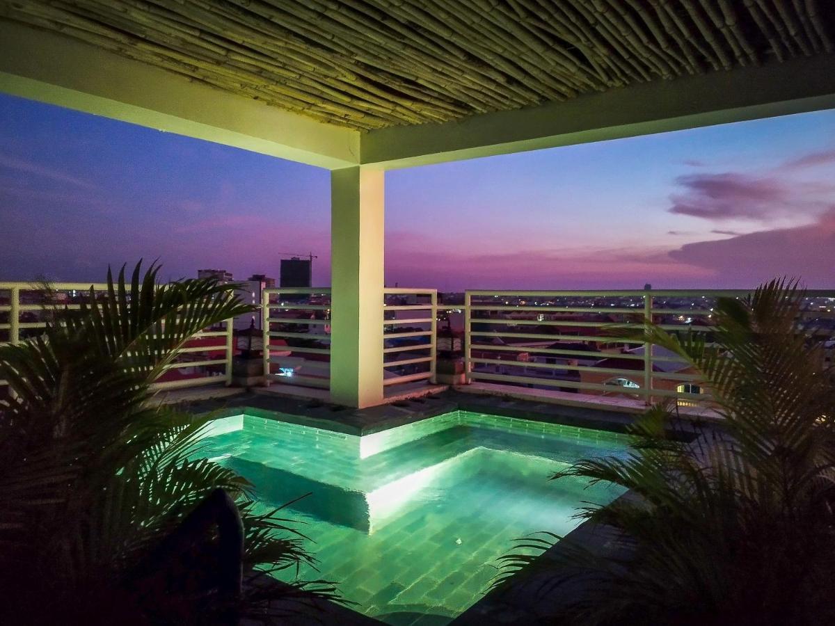 La Belle Residence Phnom Penh Esterno foto